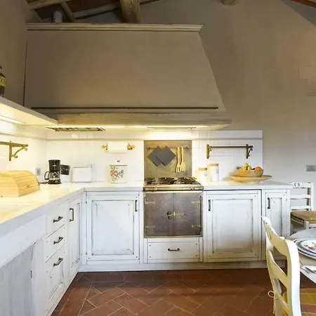 Casalta Di Pesa Holiday home *